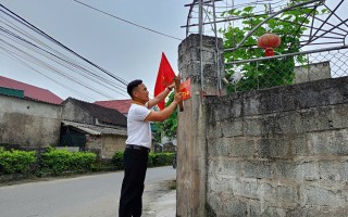 Hình ảnh thực hiện công tác tuyên truyền